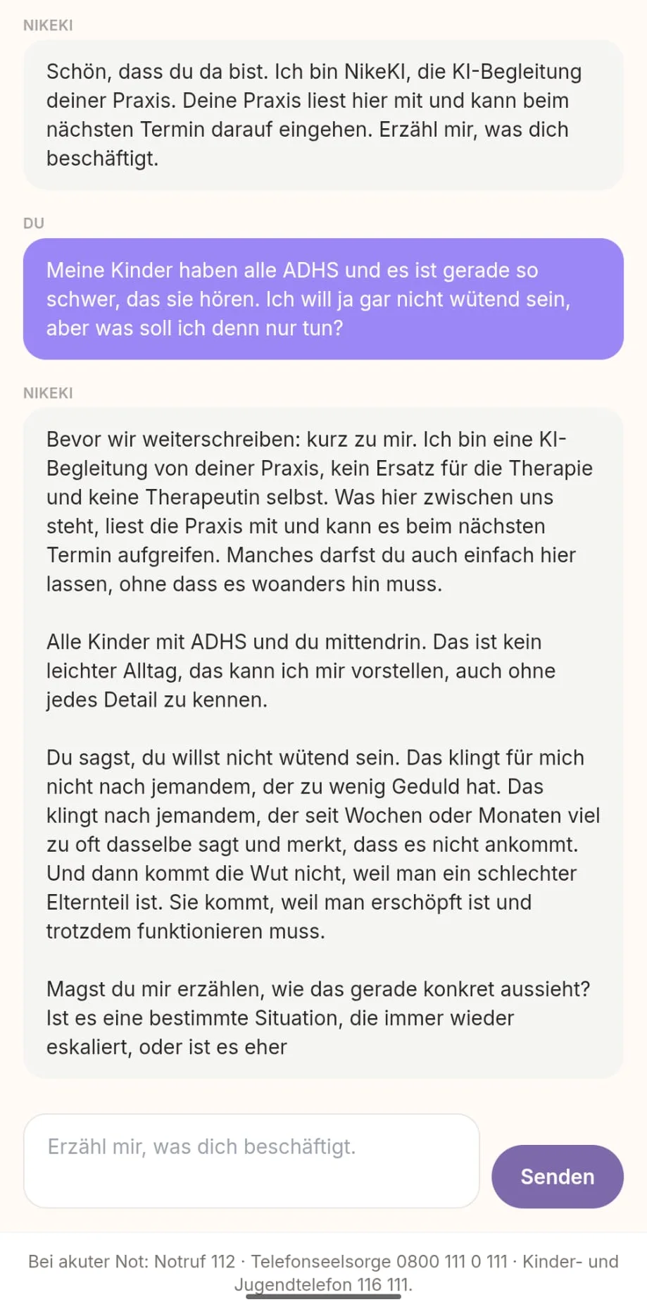 Patientenmodus-Chat am Handy: Die KI erklärt, dass die Praxis mitliest